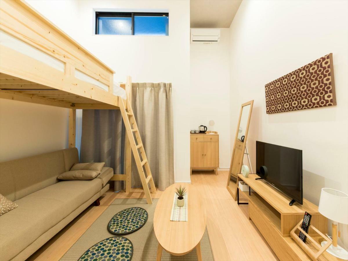 Ferienwohnung Trip Pod Takasago B Fukuoka  Exterior foto